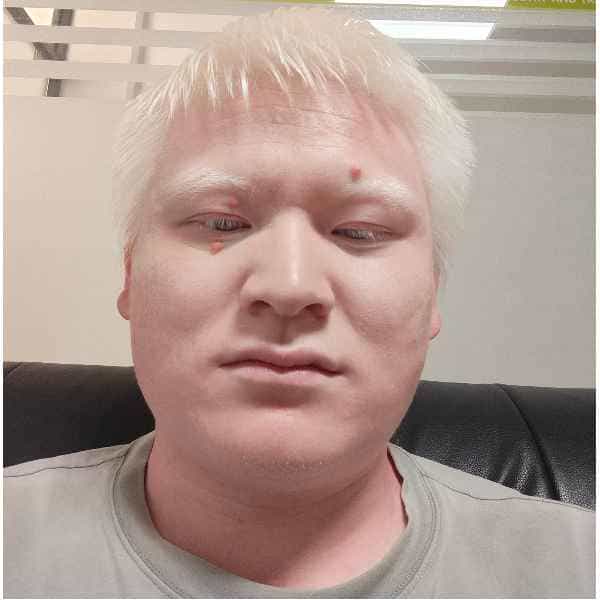 30岁岁安徽单身帅哥 - 宁波吉缘网
