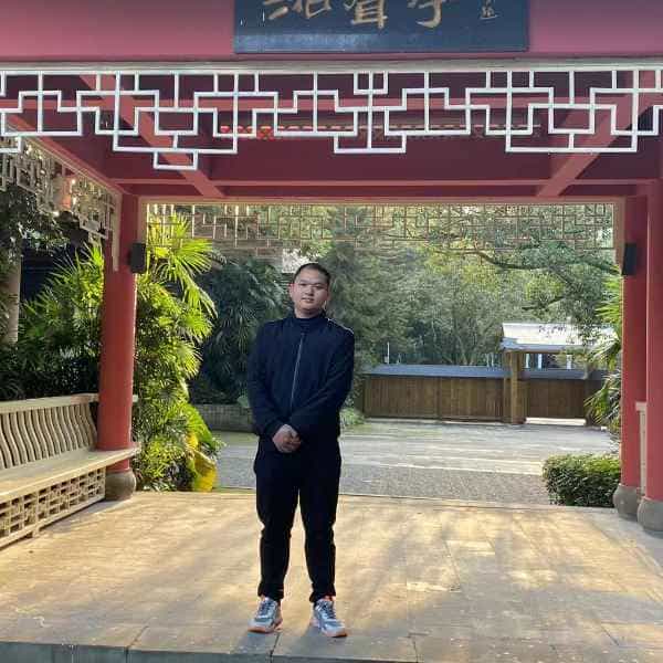 31岁岁重庆单身帅哥 - 宁波吉缘网
